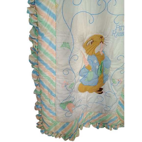 Peter Rabbit Baby Quilt With Ruffled Edges & Embroidered Design Blanket, Beatrix - Picture 6 of 8